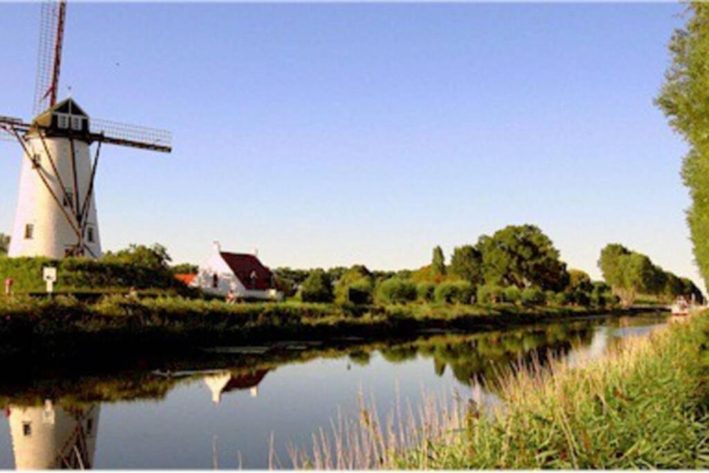 Duplex Appertement Met Zicht Damse Vaart @ Brugge 아파트 외부 사진